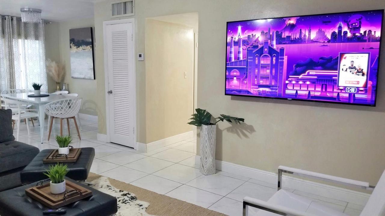 Glam 2 Bedroom Apartment Close To Nsu In Cooper City Екстериор снимка